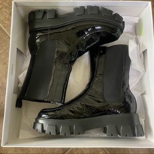 Best 25+ Deals for Rouge Boots | Poshmark
